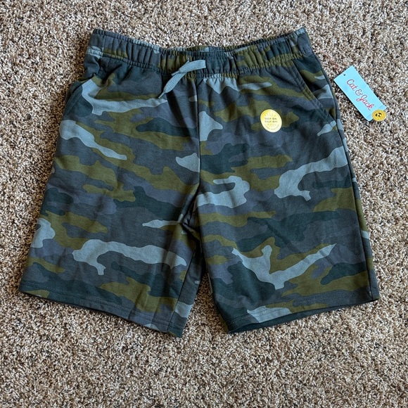 Cat & Jack Camo Print Drawstring Waist Shorts Boys Size XXL 16/18 - Picture 1 of 3